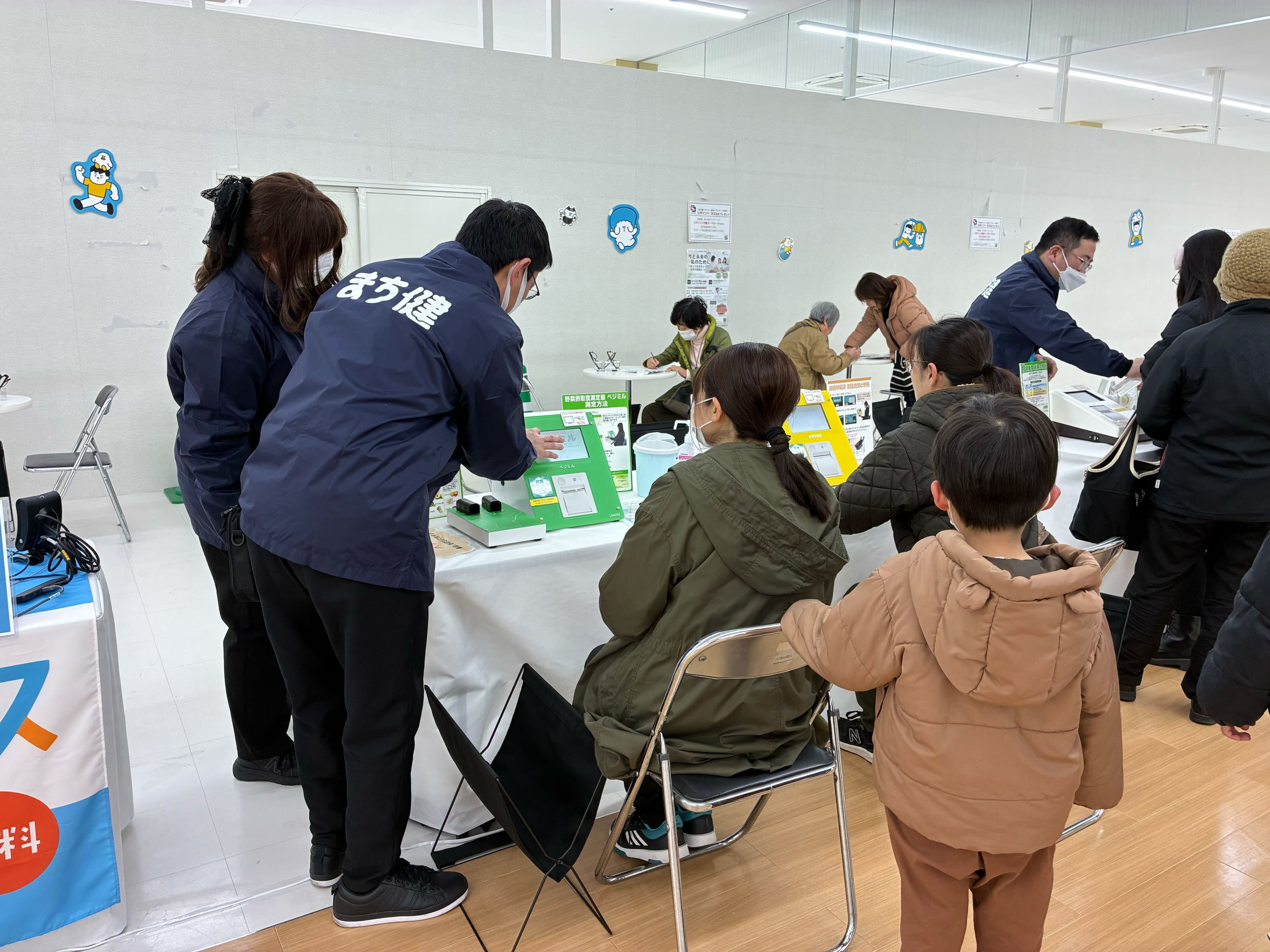 健康チェック機器をイベントで活用している様子